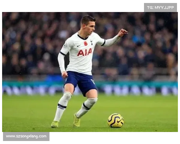 洛塞尔索在赛场上的出色表现及其对球队战术运作的深远影响分析